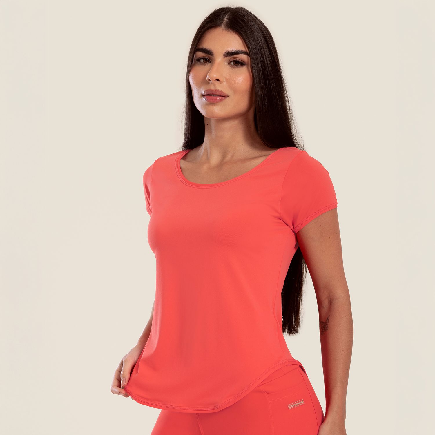 R1073_011_3-CAMISETA-BASICA-EM-MICROFIBRA