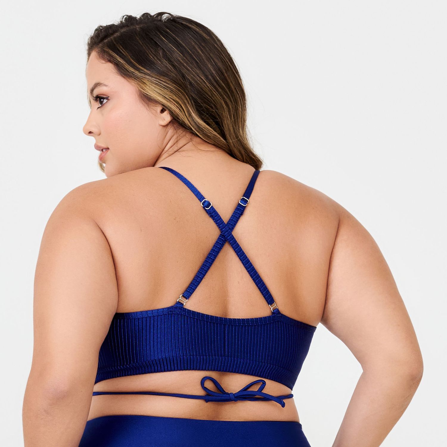 T1636_001_7-TOP-KOTELLE-MARINHO-CYBER