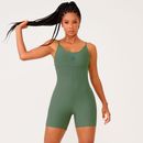 Macaquinho-fitness-verde-canelado-com-alcas-finas-e-modelagem-ajustada.