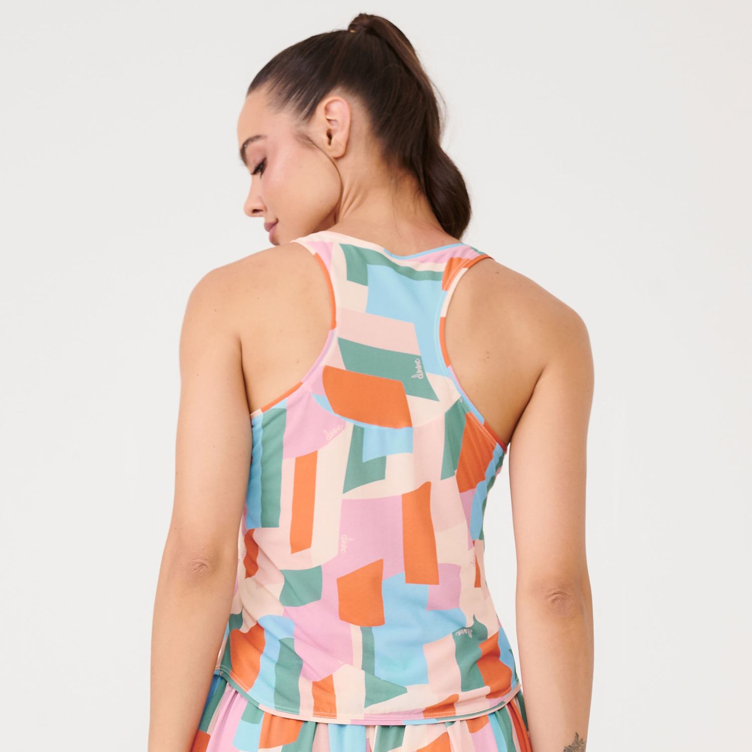 R1024_001_2-REGATA-BASICA-ESTAMPA-BLOSSOM