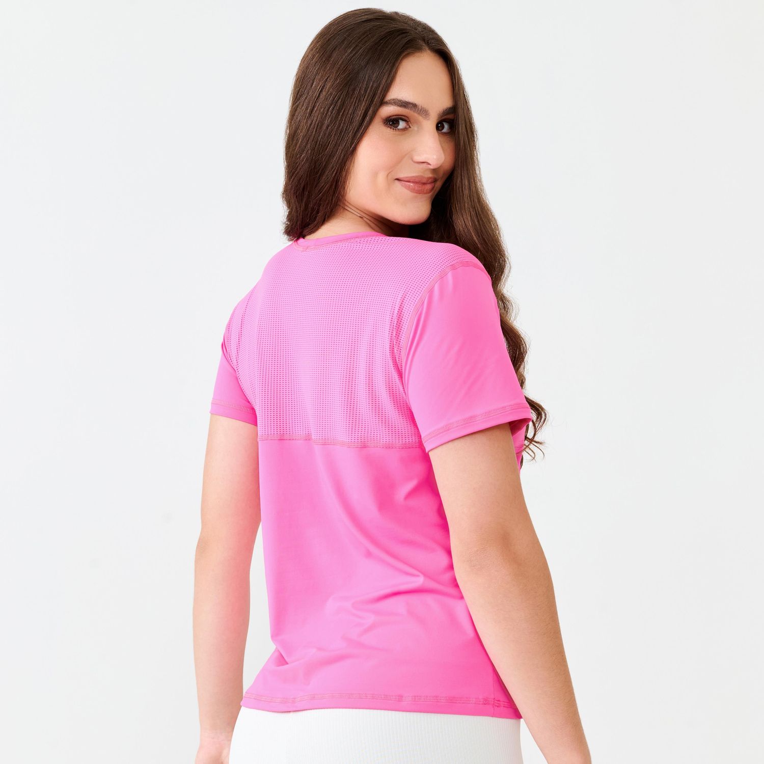 R0967_001_2-CAMISETA-COM-COSTURA-FLAT-SEAMER-CRISTAL