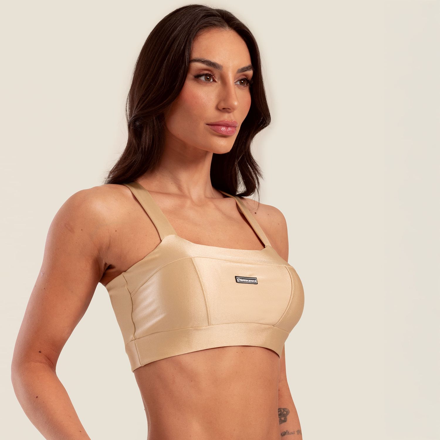 T1384_003_4-TOP-FAIXA-COM-RECORTES-NUDE-PLATINADO