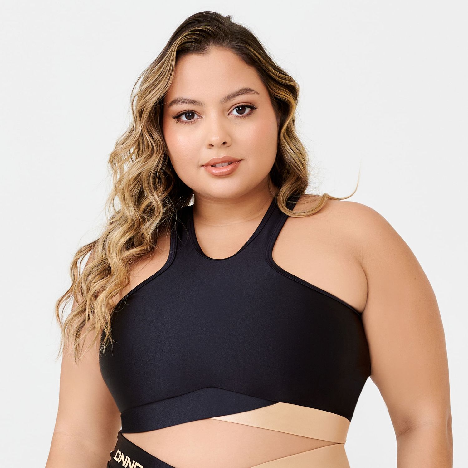 T1566_001_4-TOP-PRESTIGE-PRETO