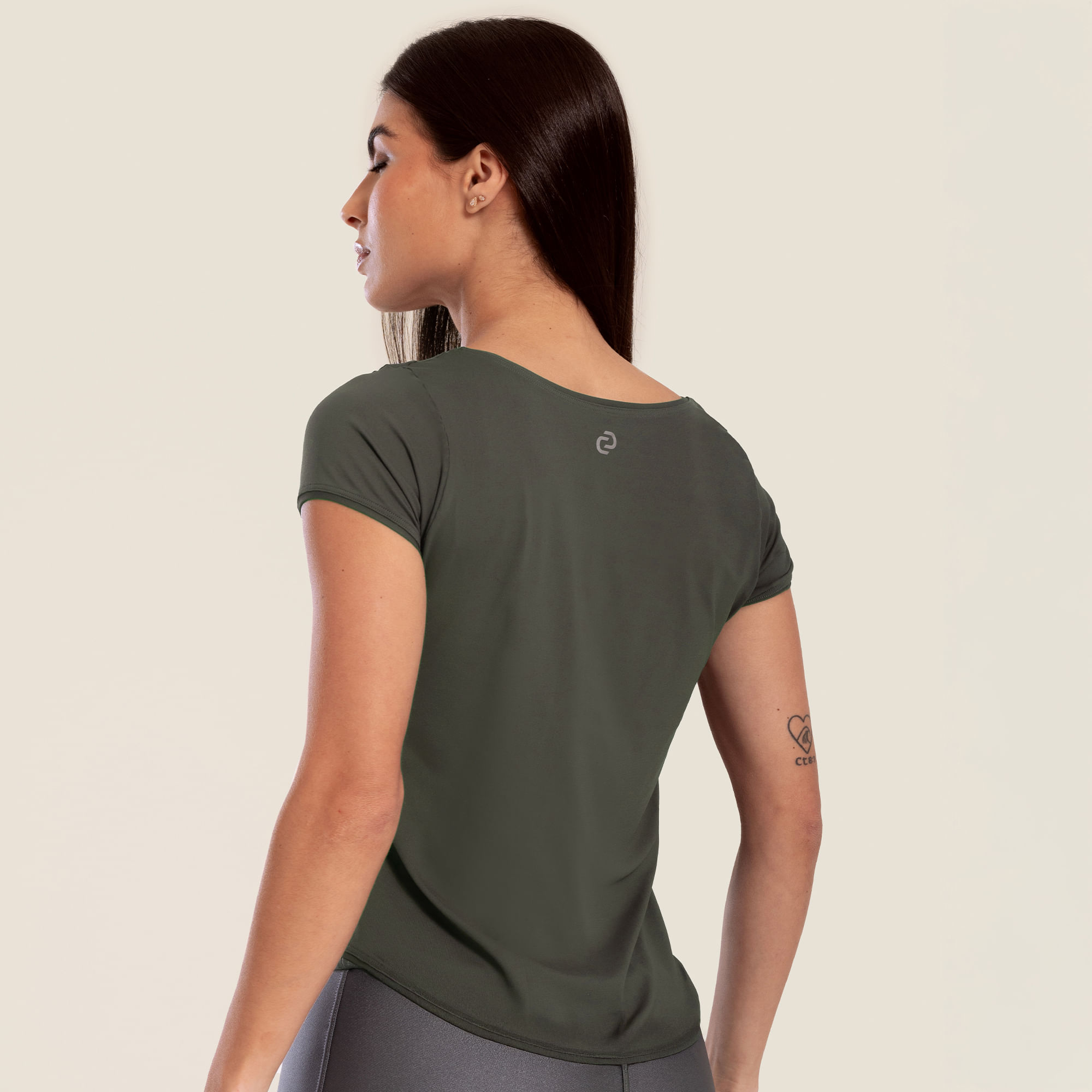 camiseta-basica-zicornia-microfibra-hover