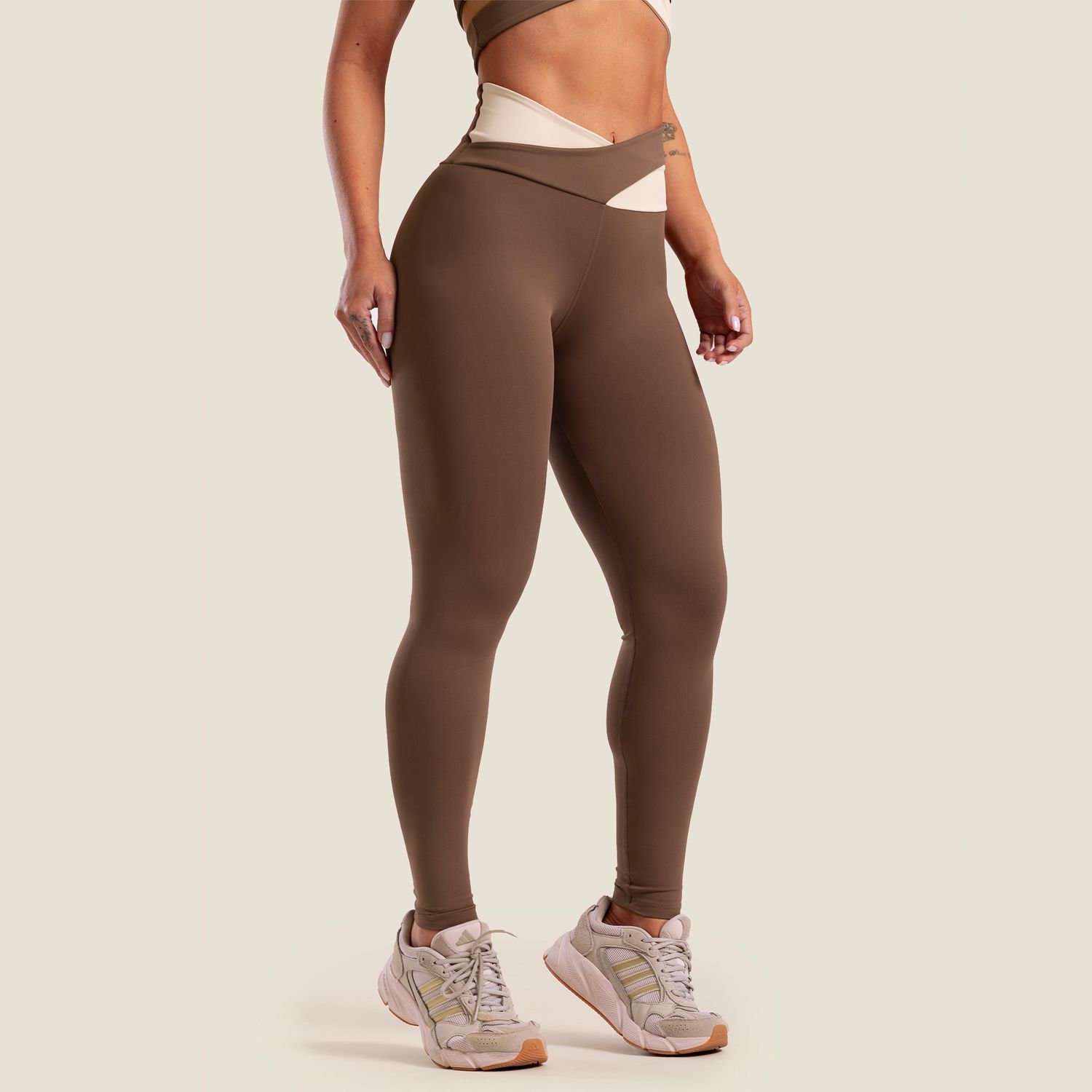 L1790_001_5-LEGGING-DIRECTION-CAPUCINE