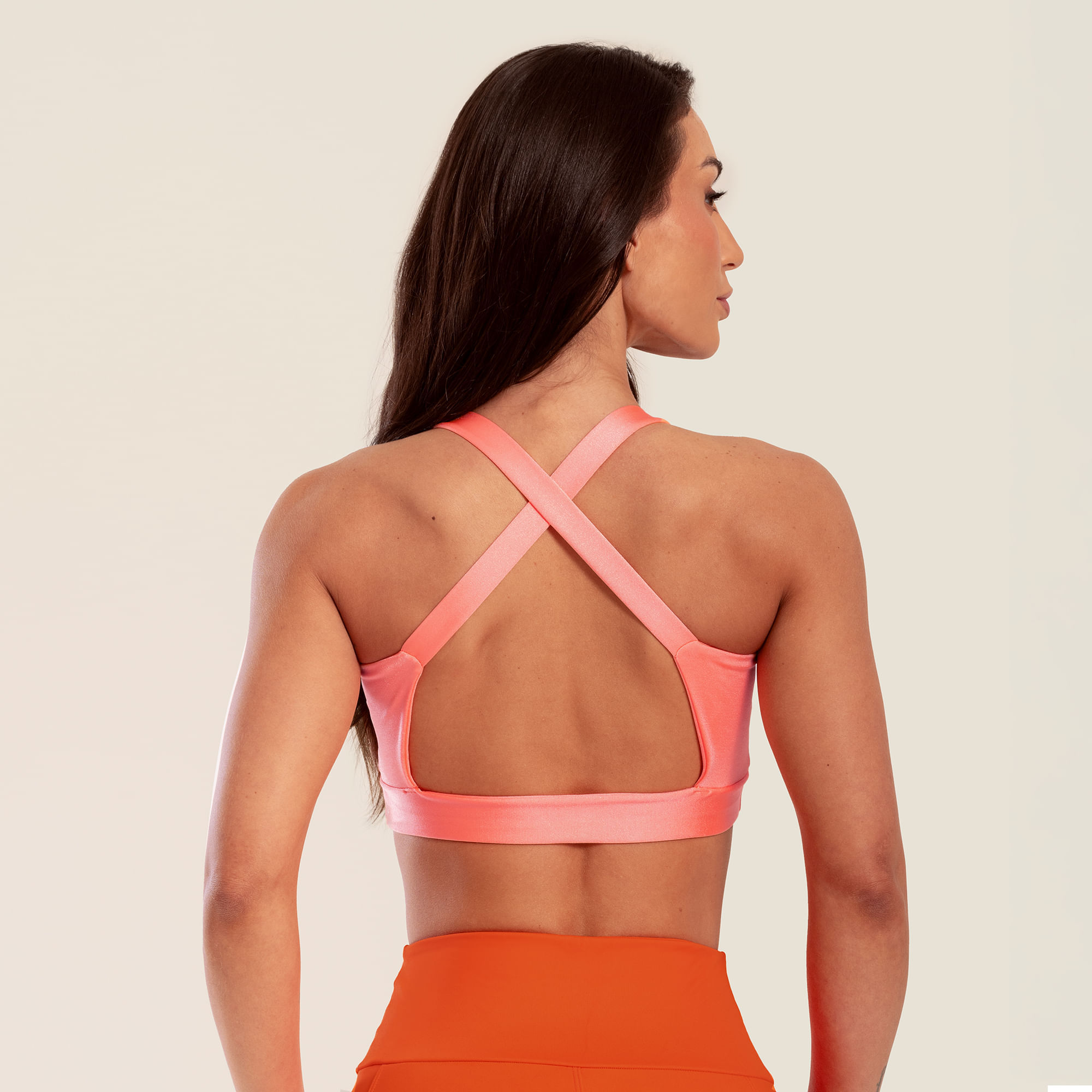 top-faixa-com-recortes-laranja-juice-platinado-com-bojo-hover