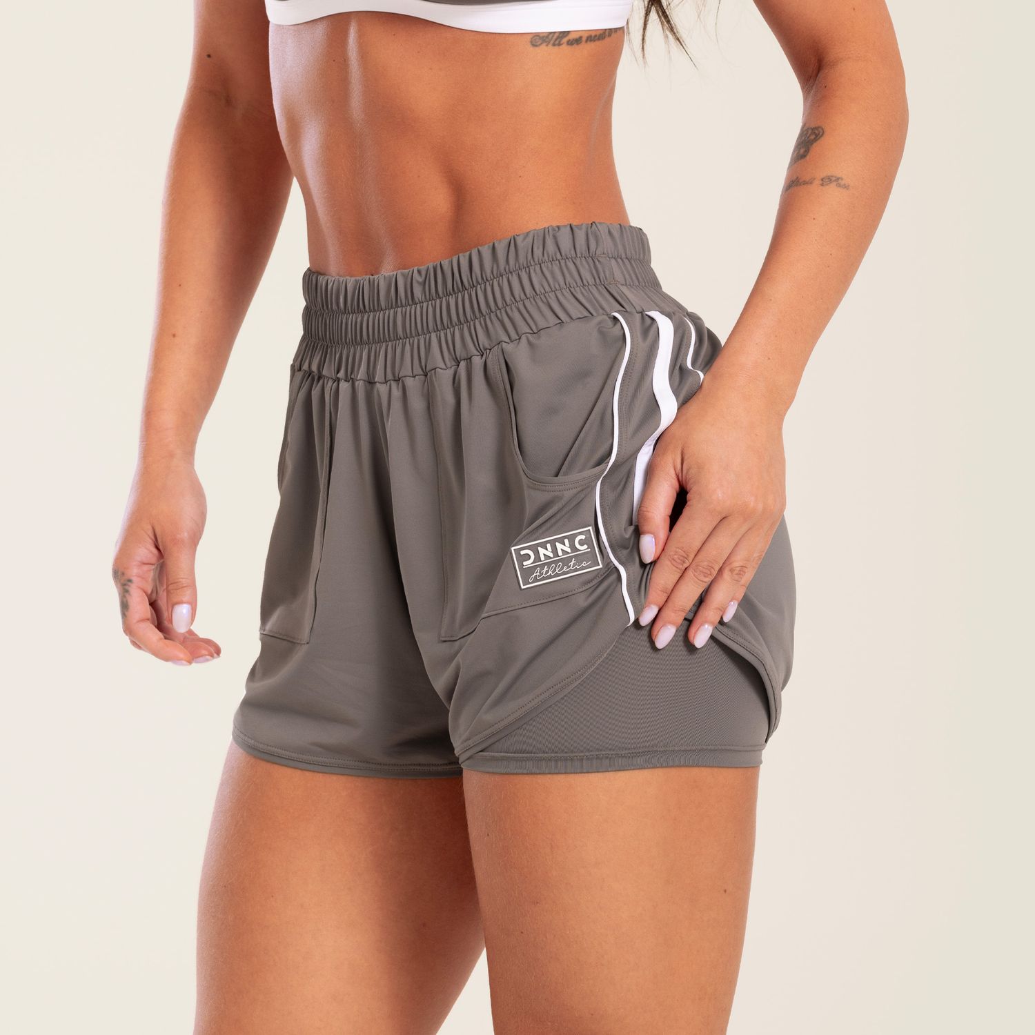 SS0098_001_3-SHORT-STYLE-SOLTINHO-FROST-GRAY