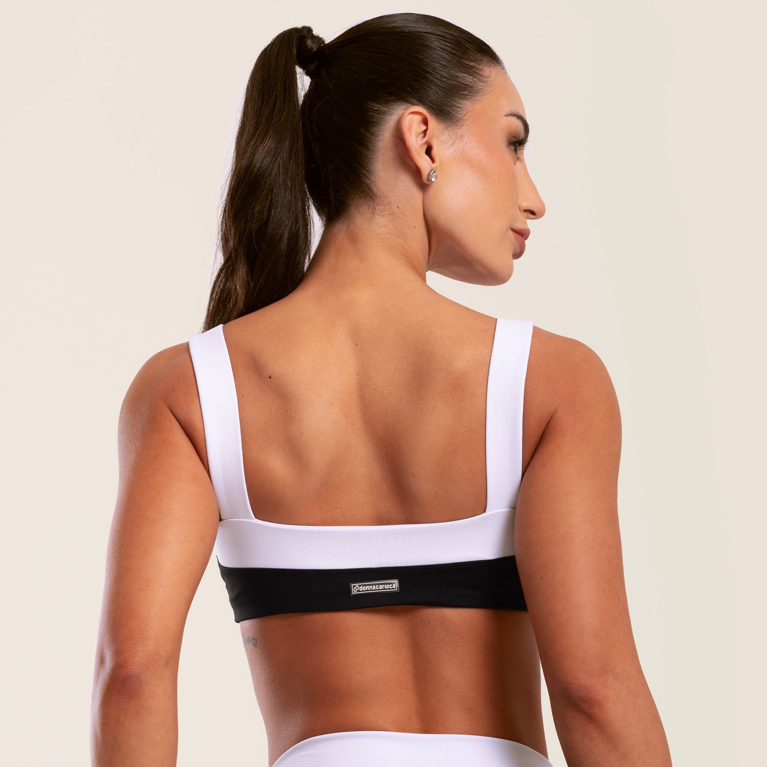 T1792_001_2-TOP-VITALIZE-PRETO