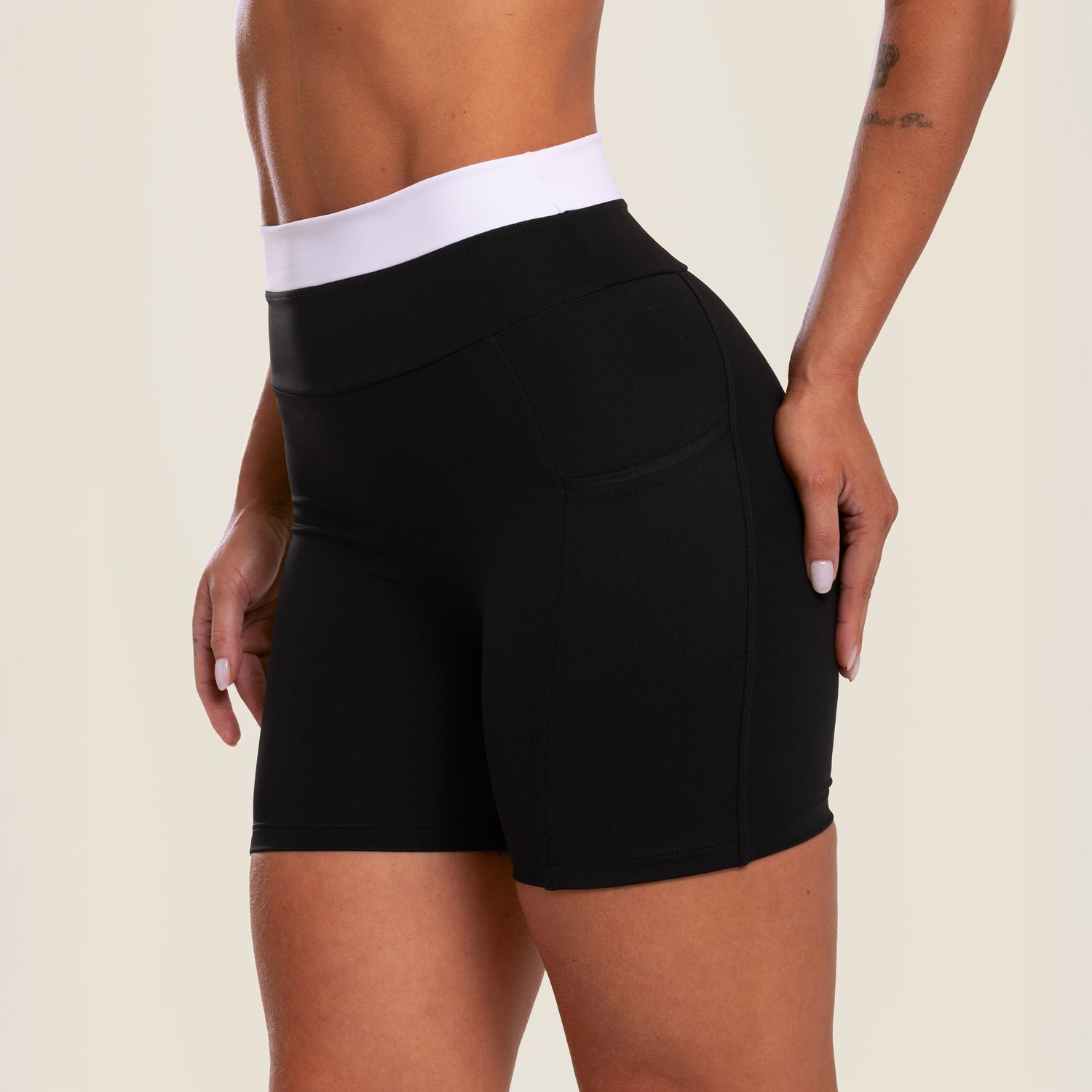 SS1141_001_3-SHORT-VITALIZE-PRETO