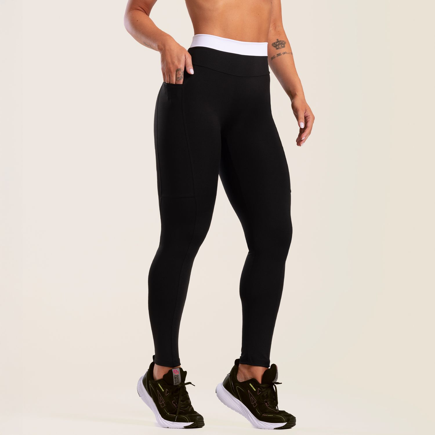 L1792_001_99-LEGGING-VITALIZE-PRETO