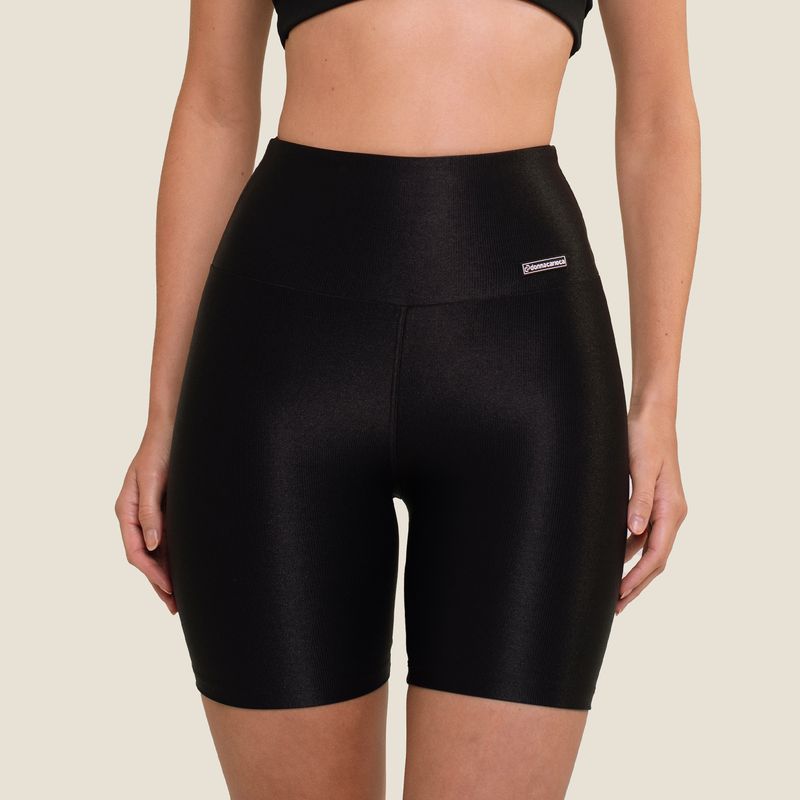 short-basics-preto-microcanelado