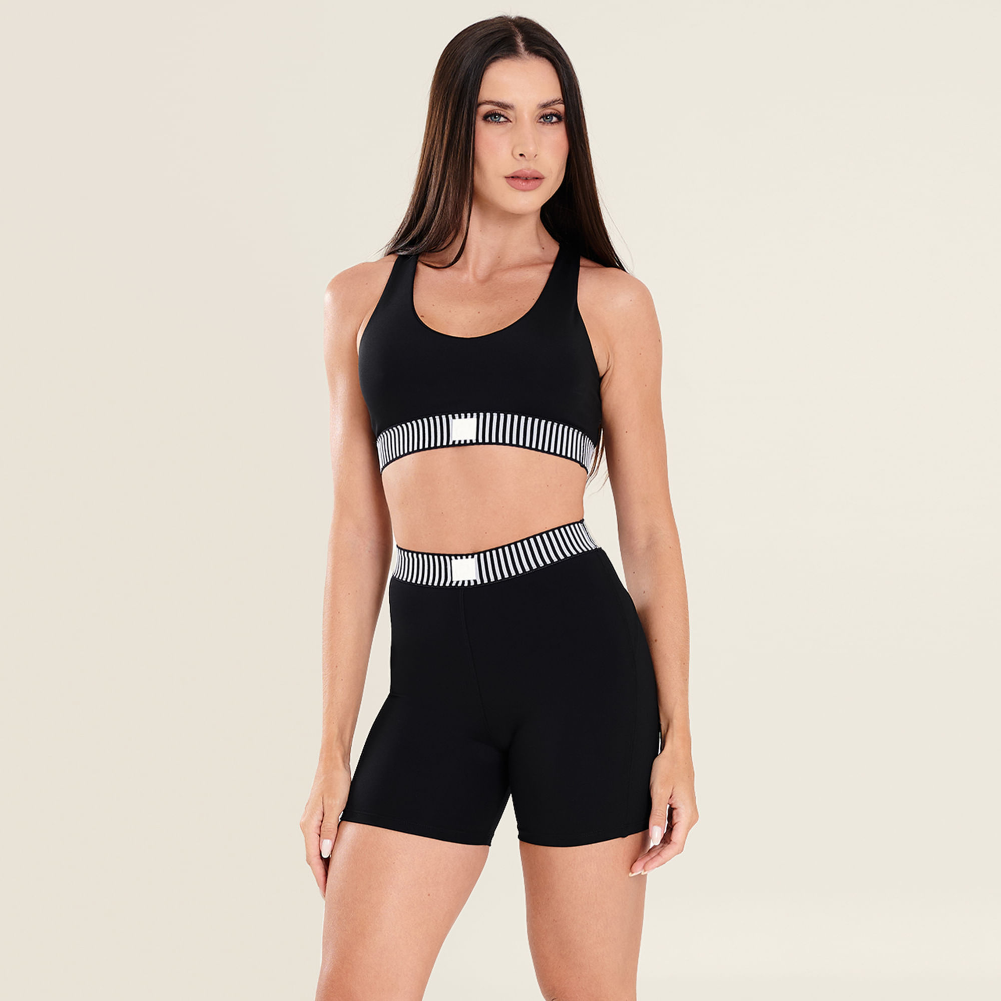 Conjunto Short Advance Preto - Donna Carioca